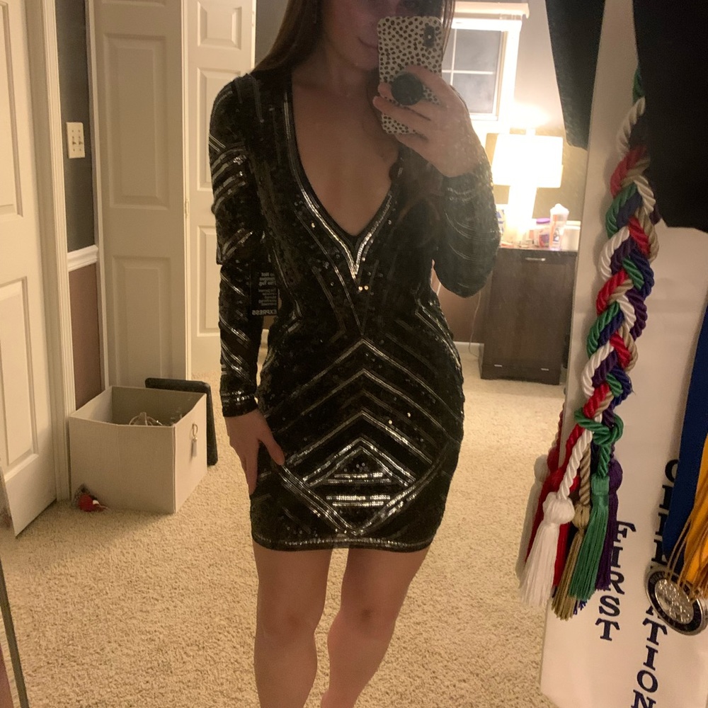 NWT Express Sequin body on mini dress